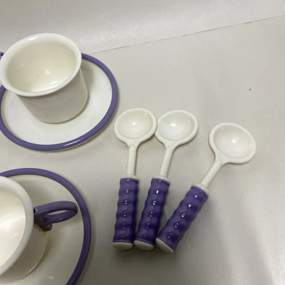 Pretend Play Dish Set Party Queen 11 PCS Cup Spoon Saucer VTG 1985 Japan Plastic